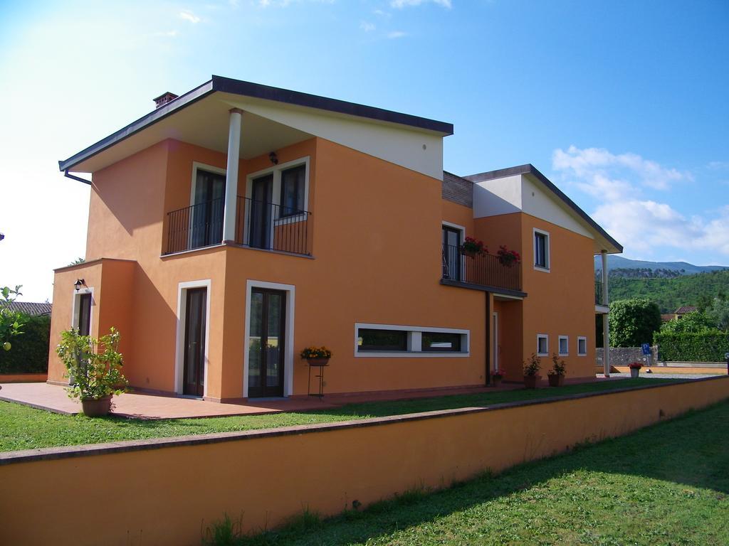 Triolivo B&B ลุคคา ภายนอก รูปภาพ